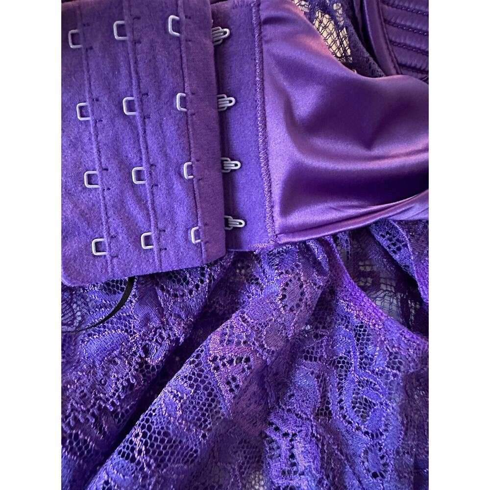Versace Women’s Greek Key Purple Sleeveless Bodysuit 1C Italy 1010113 NWT - Picture 6 of 10